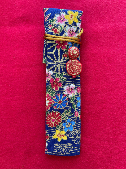 Blue/Multi Flowers - Single Pen Kimono Case with Soft Luxurious Satin Interior
