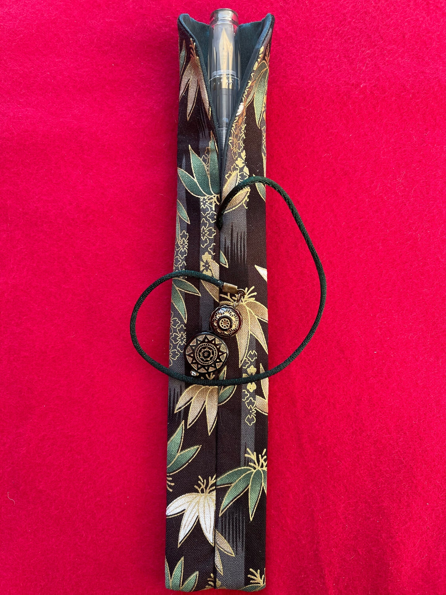 Lotus Plants - Single Pen Kimono Case with Soft Luxurious Satin Interior
