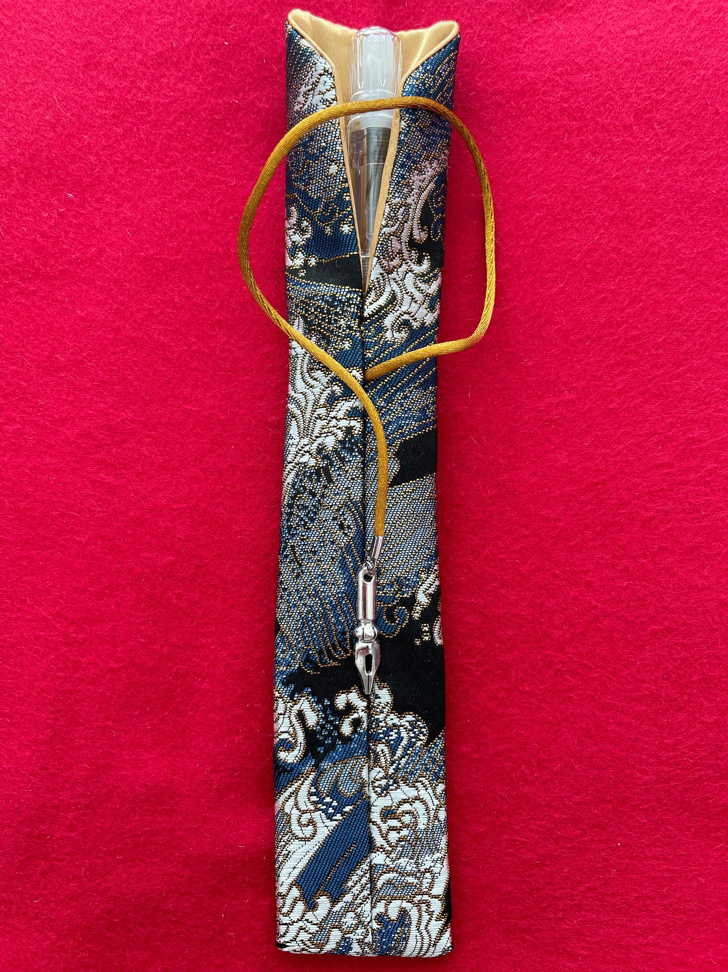 Great Wave - Single Pen Kimono Case with Soft Luxurious Satin Interior