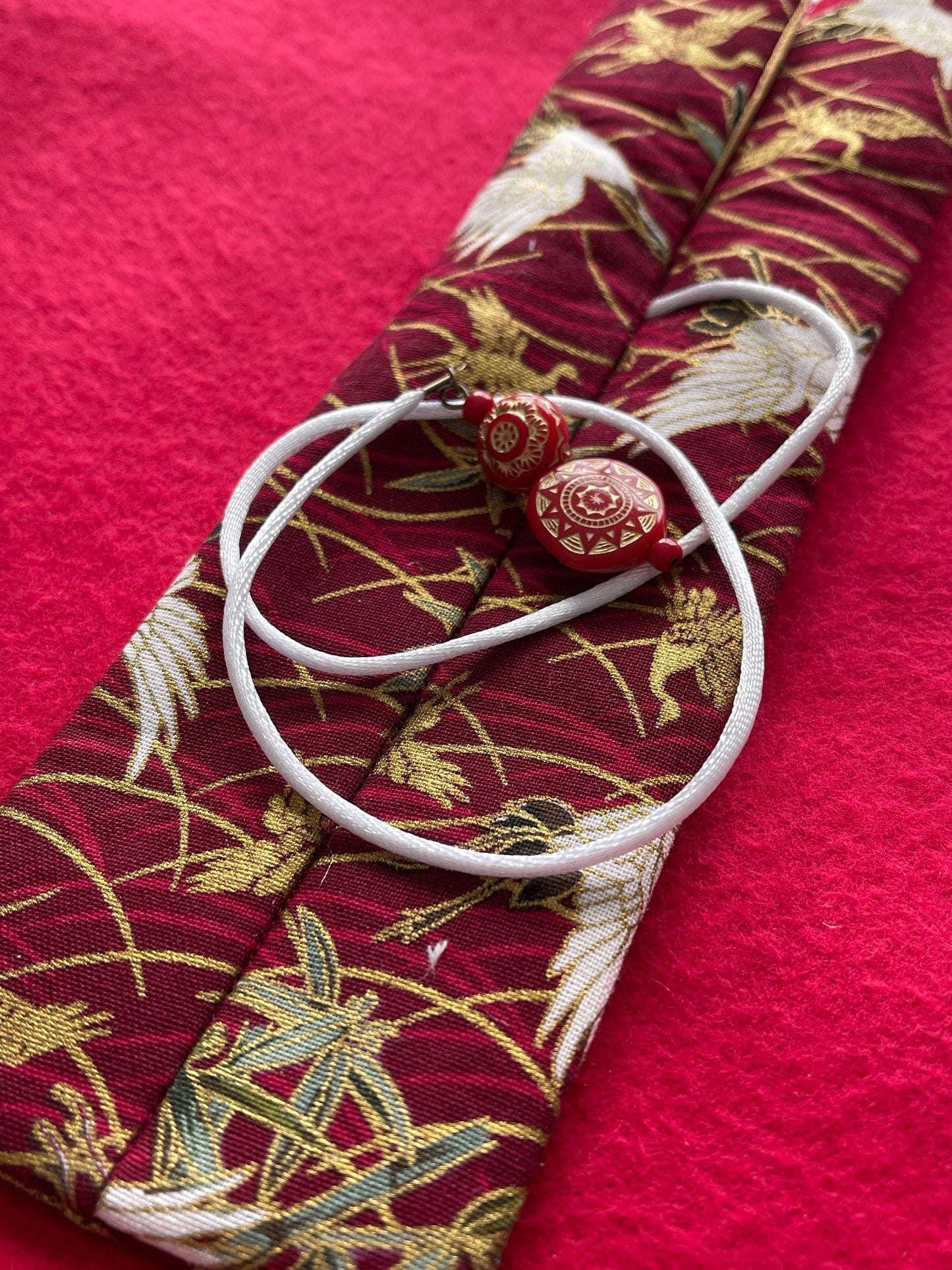 Red Cranes - Double Pen Kimono Case with Soft Luxurious Satin Interior