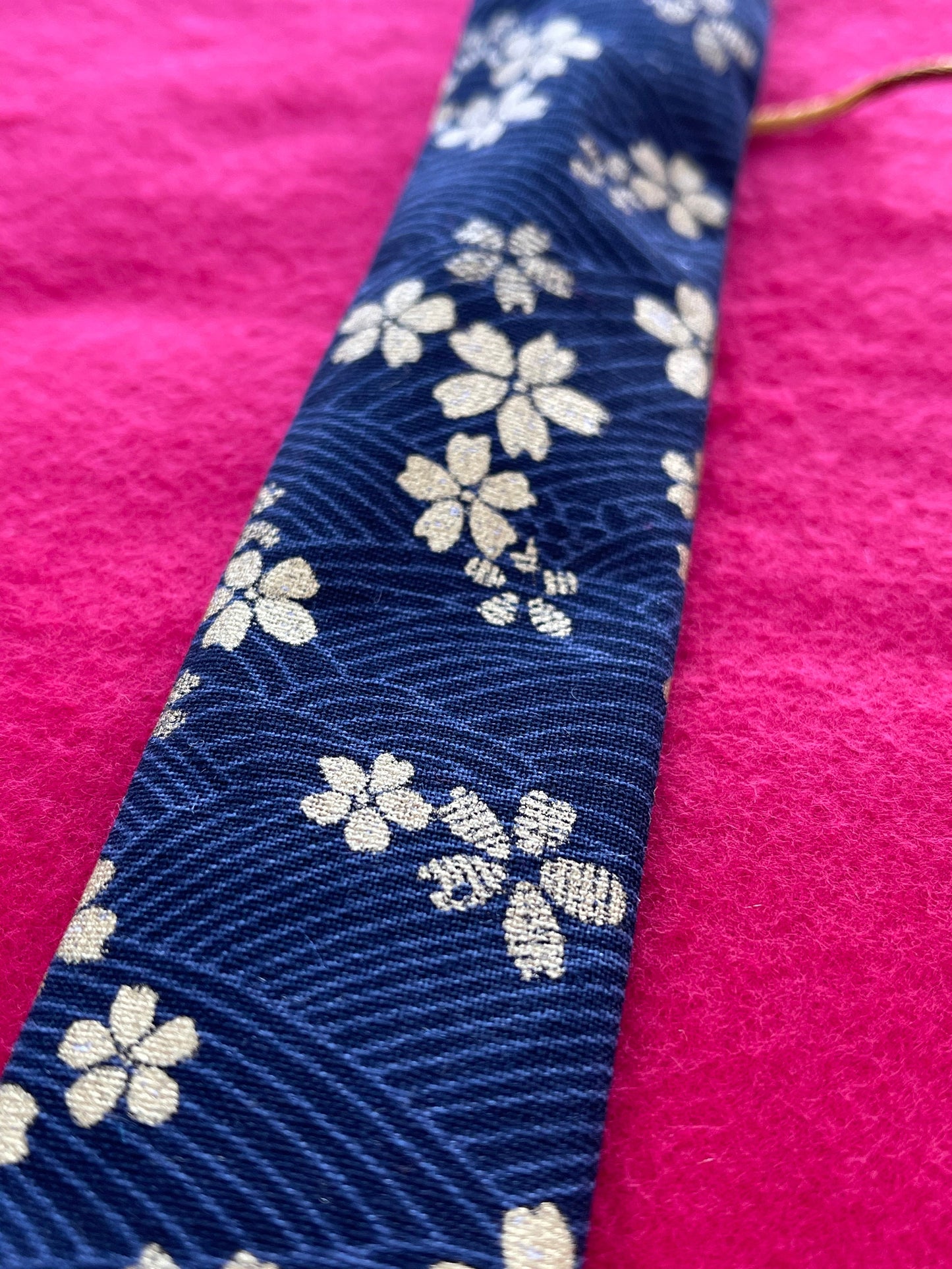 Blue/Gold Sakura - Single Pen Kimono Case with Soft Luxurious Satin Interior