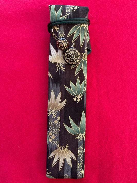 Lotus Plants - Single Pen Kimono Case with Soft Luxurious Satin Interior